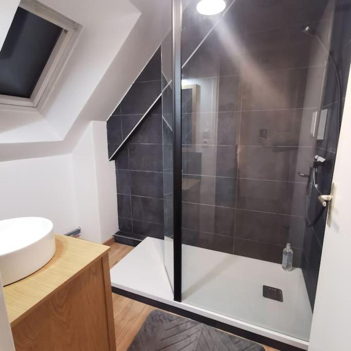Tyvac - Maison Centre 2 Chambres- 4 Voyageurs Vakantiehuis